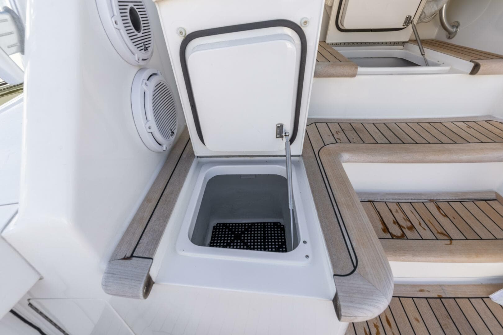 2013 Viking 76 Convertible- REEL FIRE- Cockpit Storage