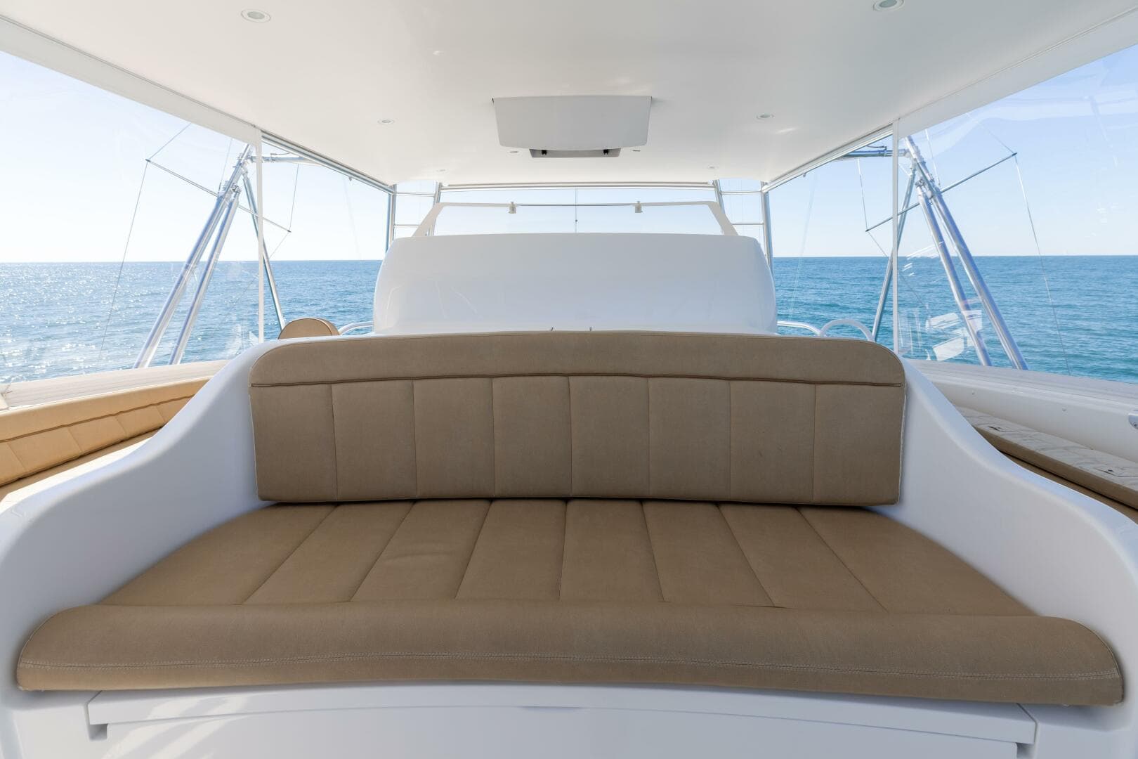 2013 Viking 76 Convertible- REEL FIRE- Bridge Seating