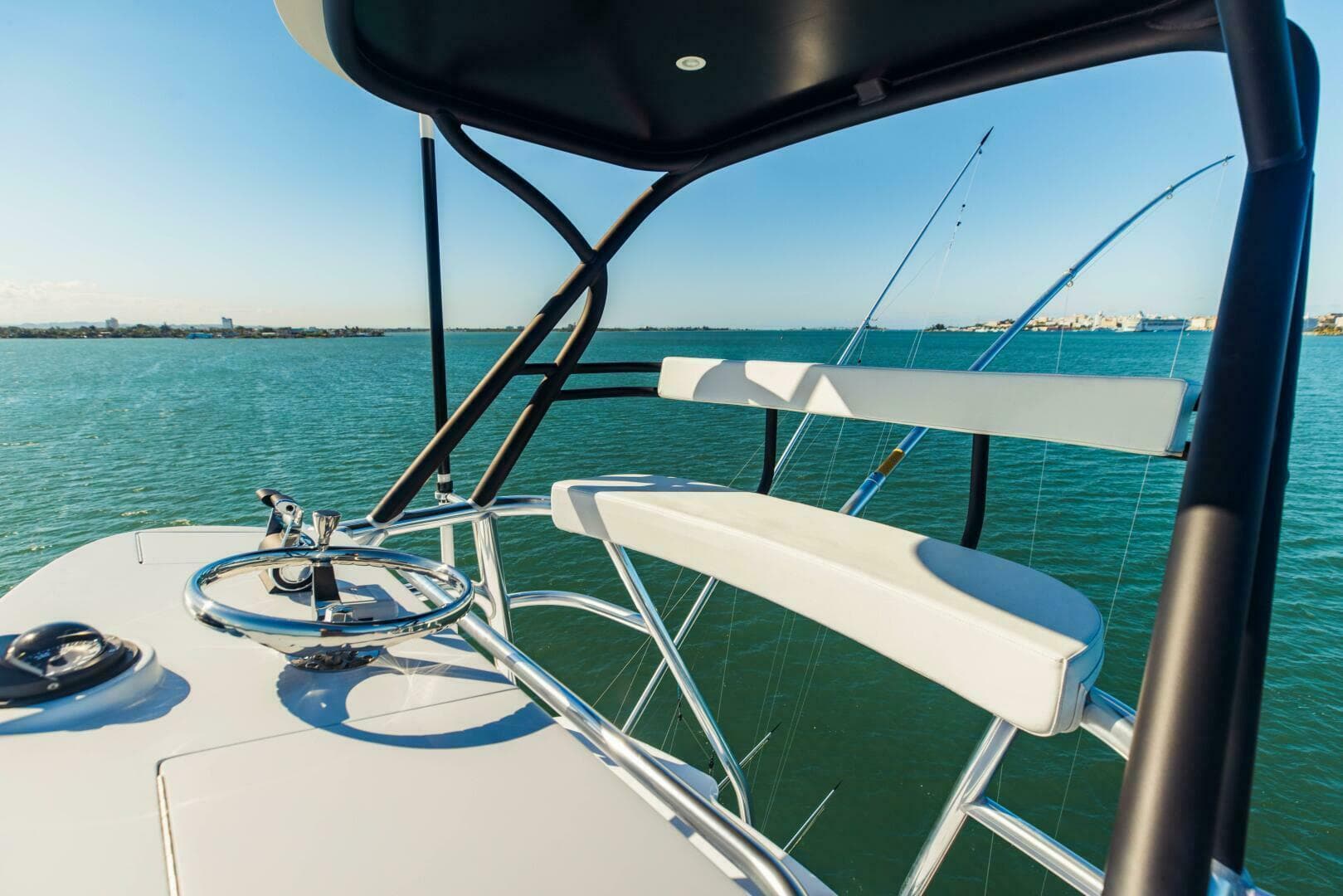 2020 Viking 72 Enclosed Bridge