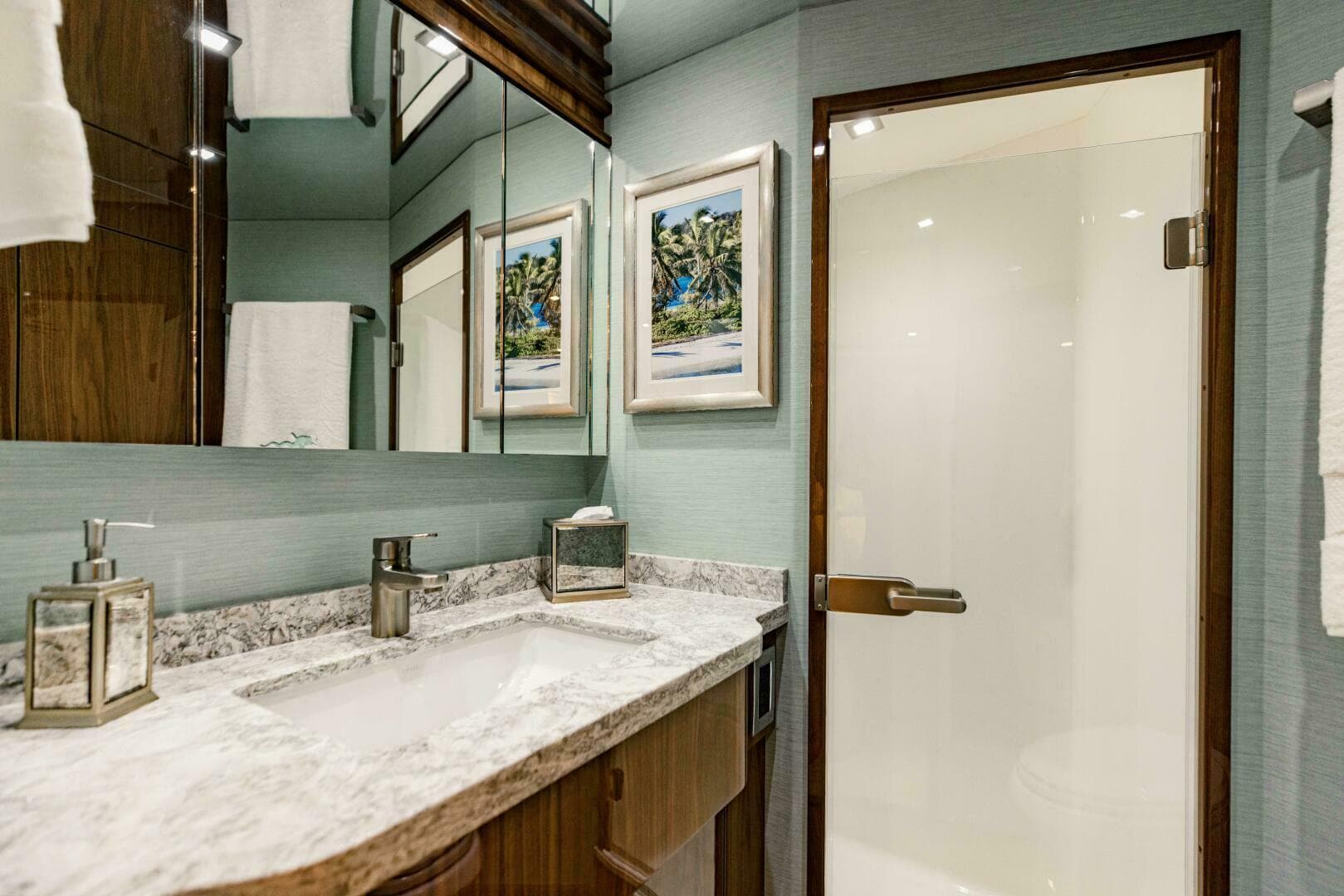 2020 Viking 72 Enclosed Bridge