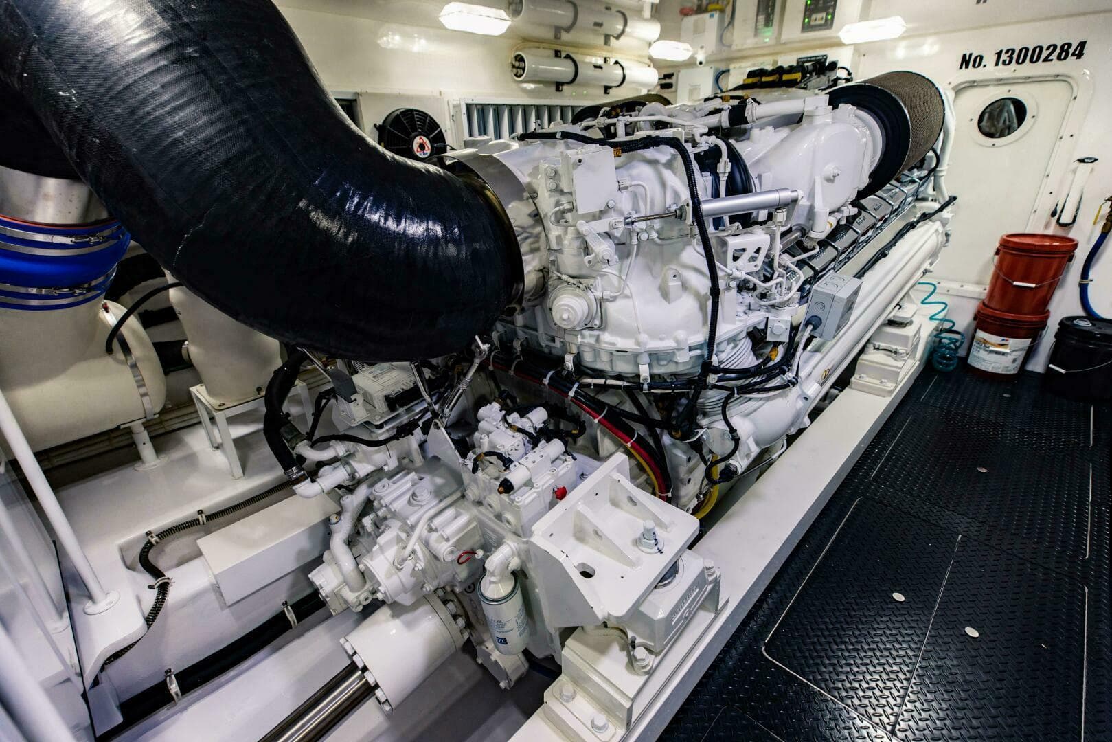 2020 Viking 72 Enclosed Bridge