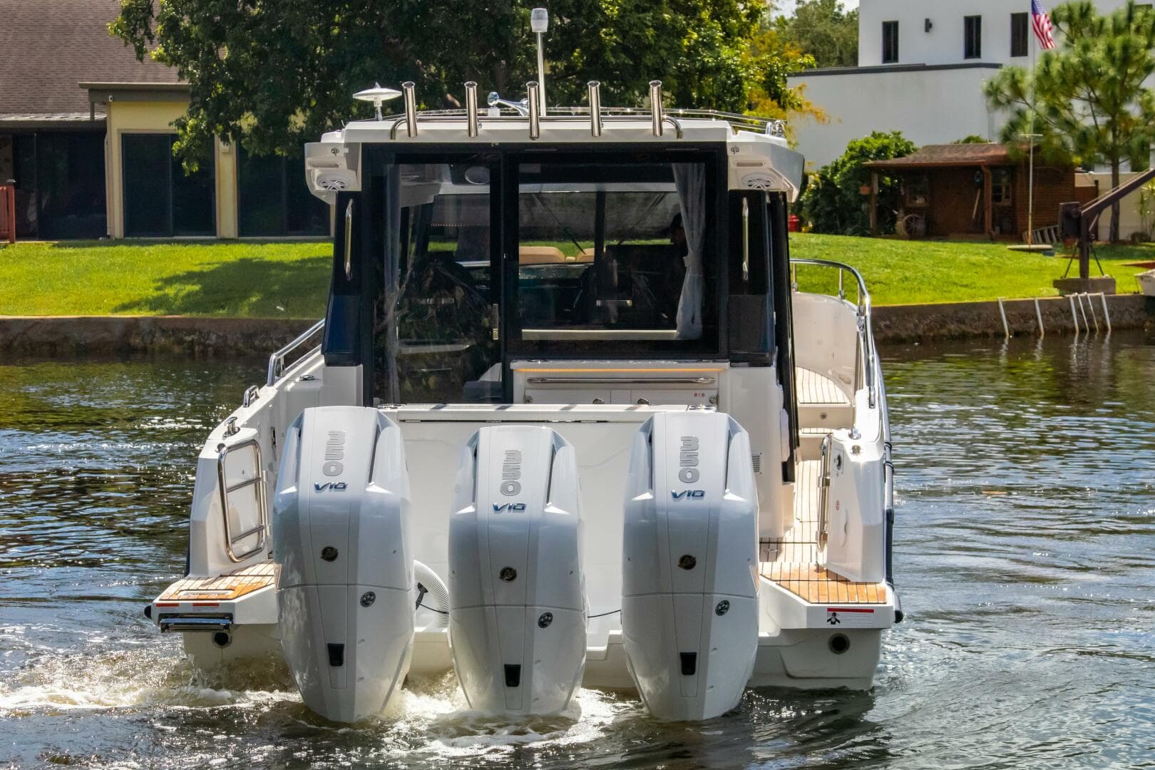 2025 Wellcraft 38 Explorer