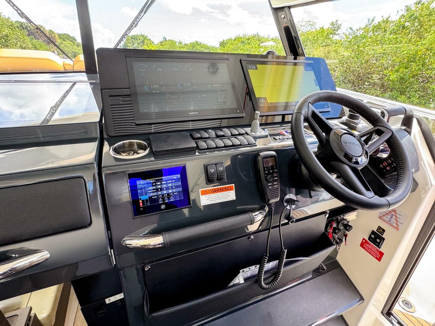 2025 Wellcraft 38 Explorer