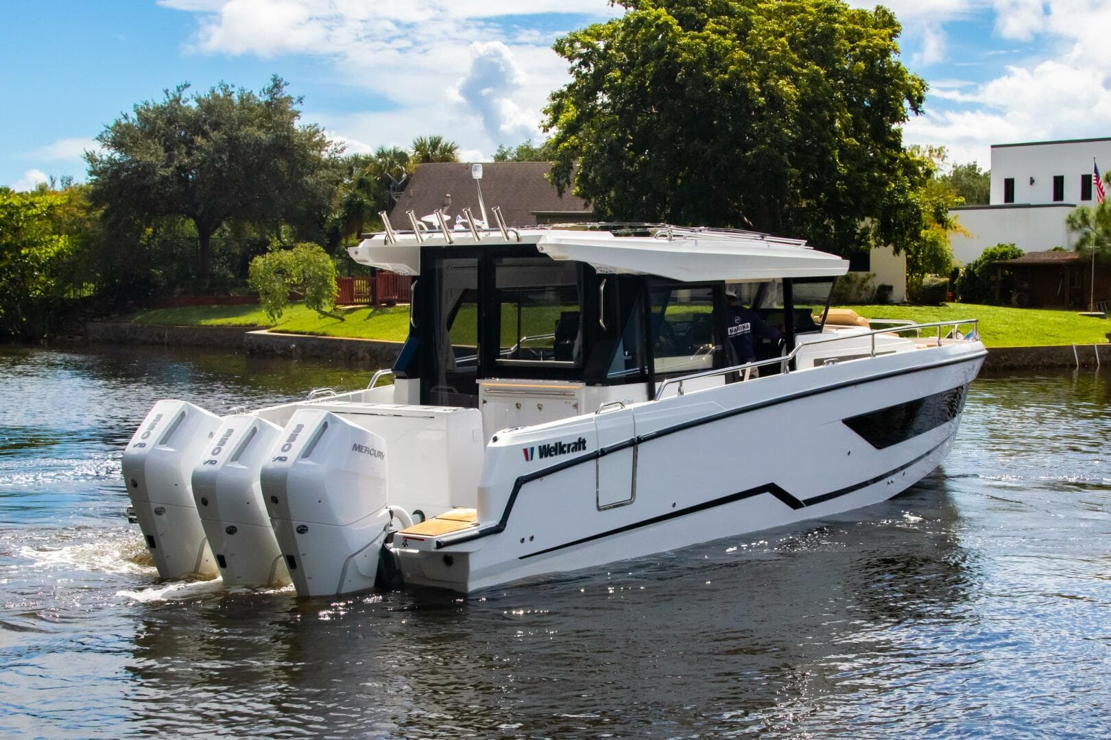 2025 Wellcraft 38 Explorer
