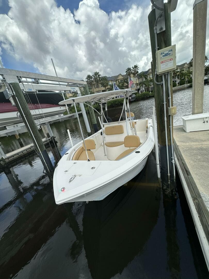 2019 Cobia 22 Center Console