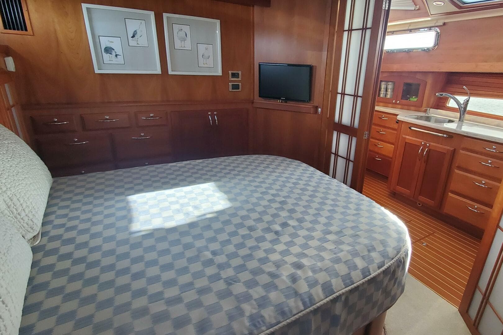 2012 Sabre 48 Salon Express