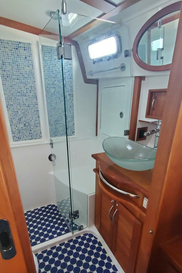 2012 Sabre 48 Salon Express