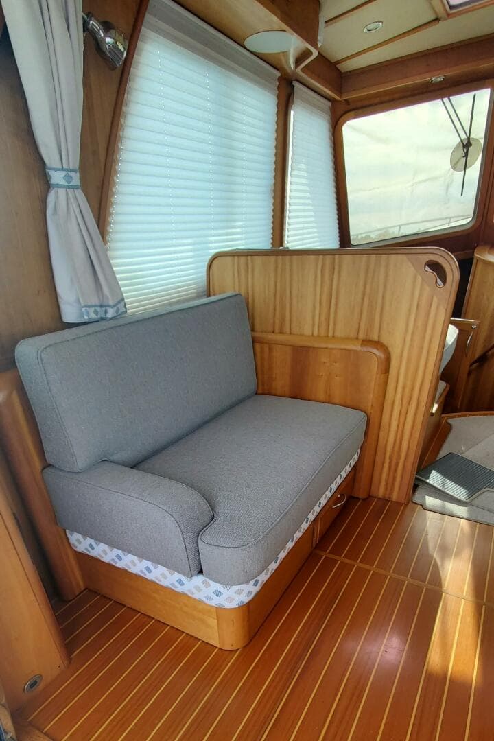 2012 Sabre 48 Salon Express
