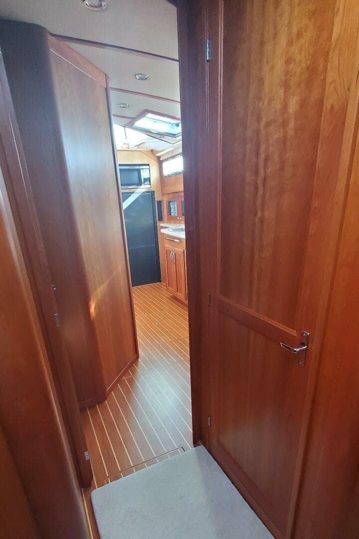 2012 Sabre 48 Salon Express