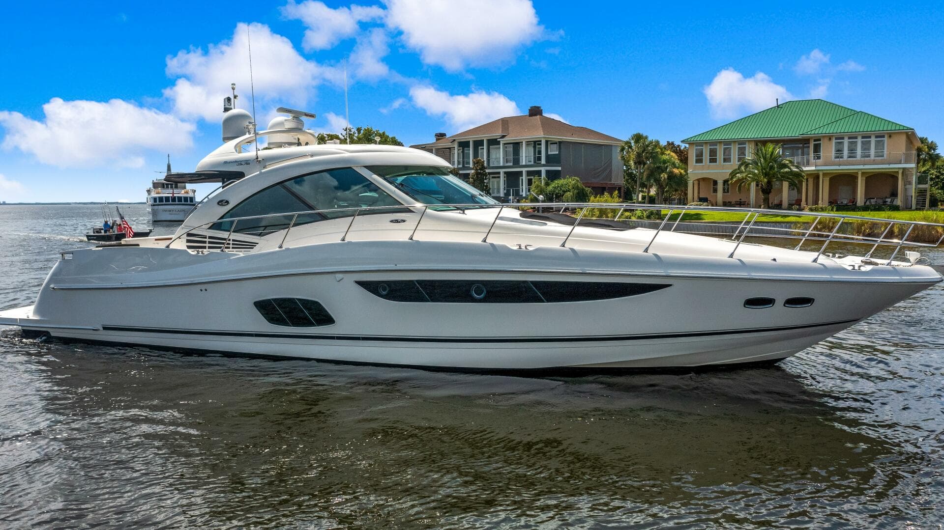 2013 Sea Ray 610 SUNDANCER