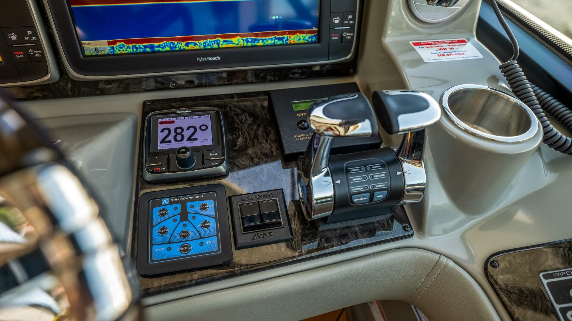 2013 Sea Ray 610 SUNDANCER