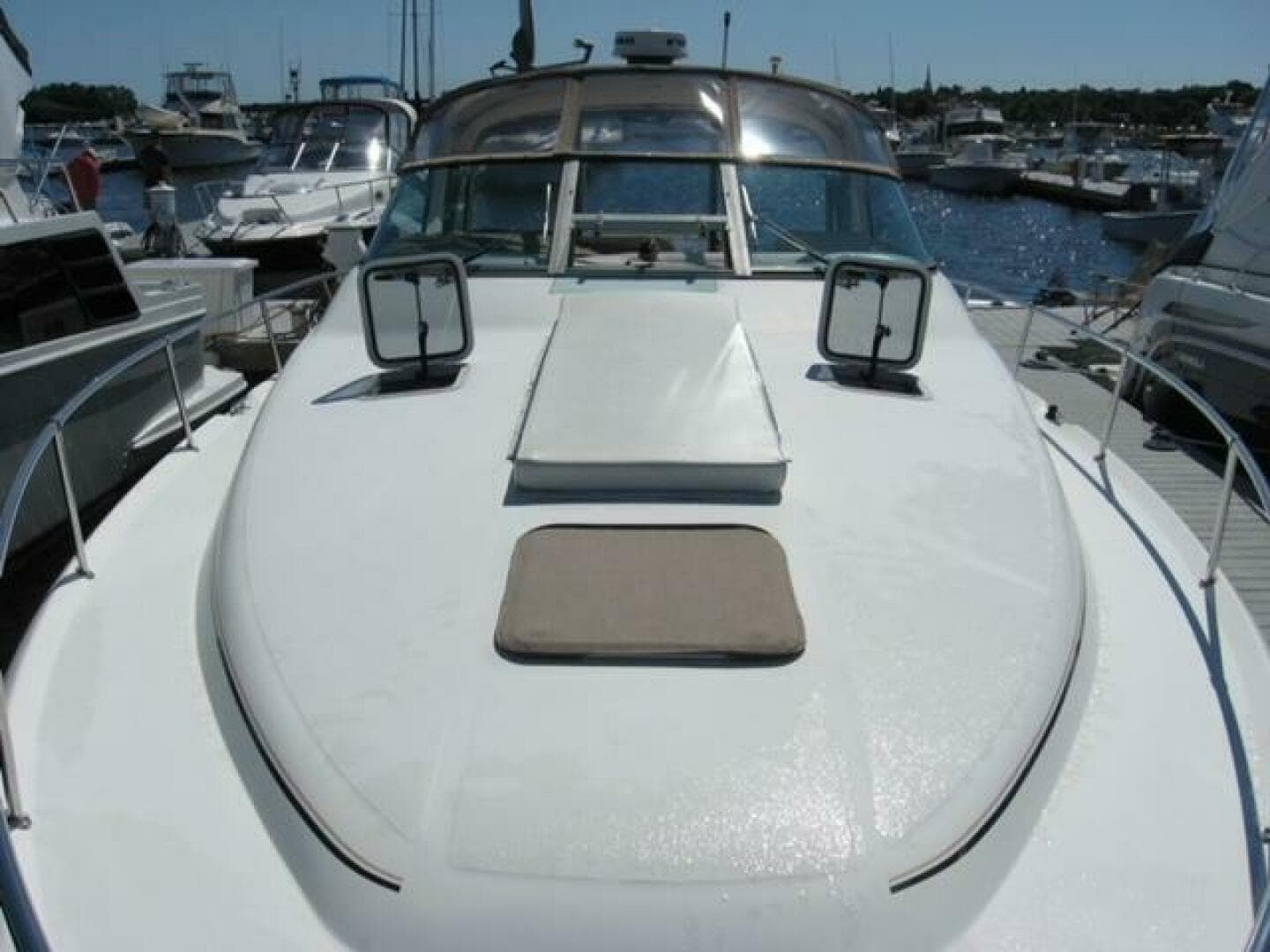 1998 Sea Ray 330 Express