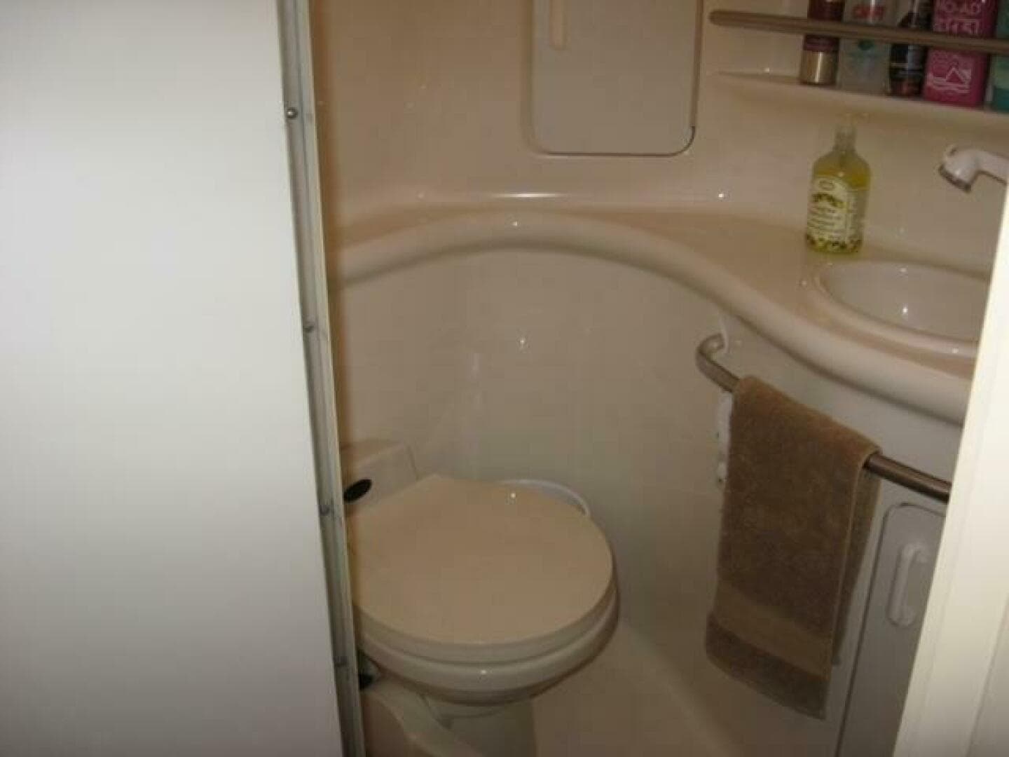 1998 Sea Ray 330 Express