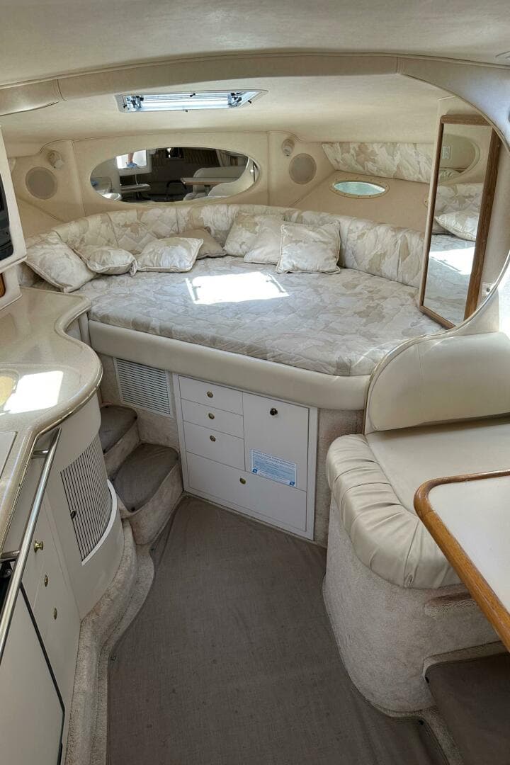 1999 Sea Ray 310 Sundancer