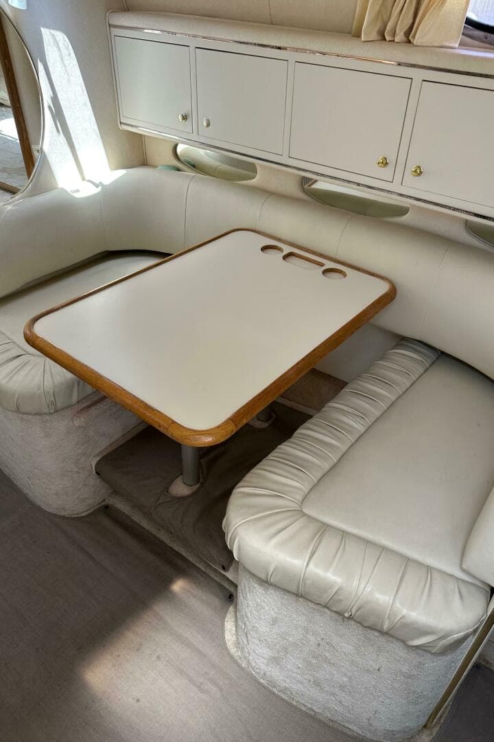 1999 Sea Ray 310 Sundancer