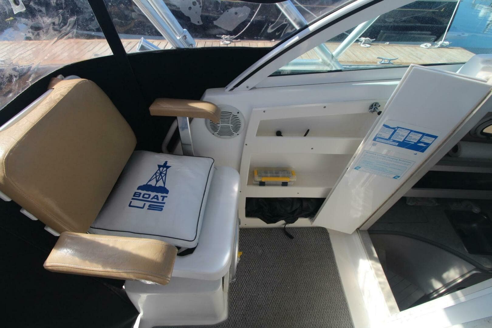 2001 Mako 293 Walk Around