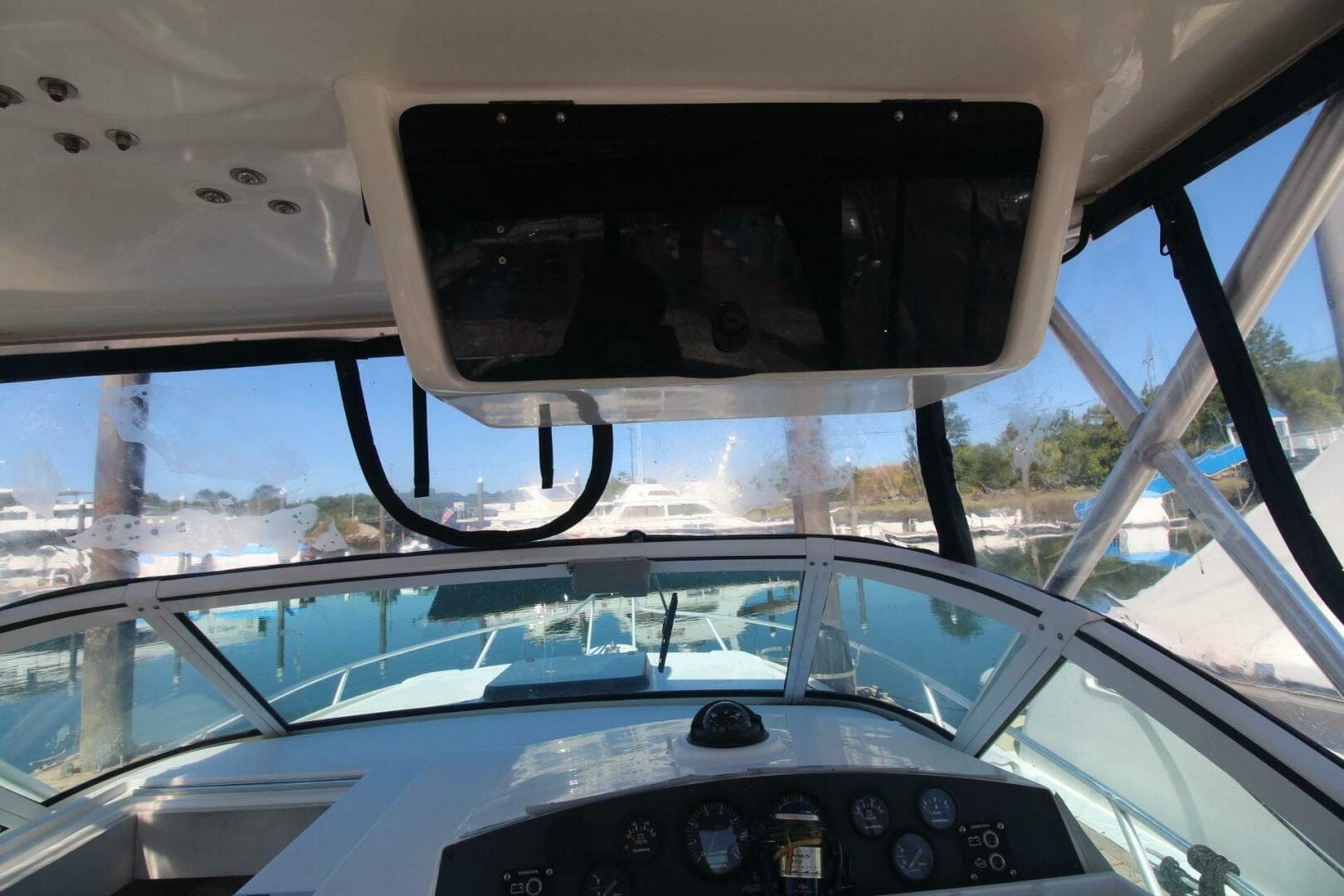 2001 Mako 293 Walk Around