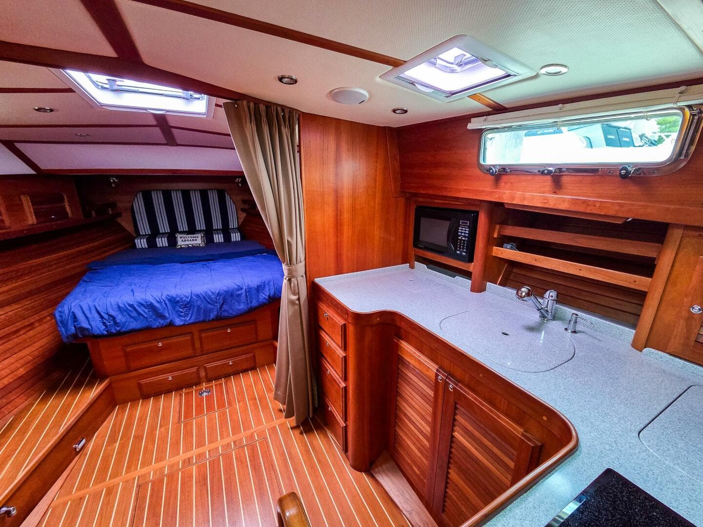 2008 Sabre 34 Express