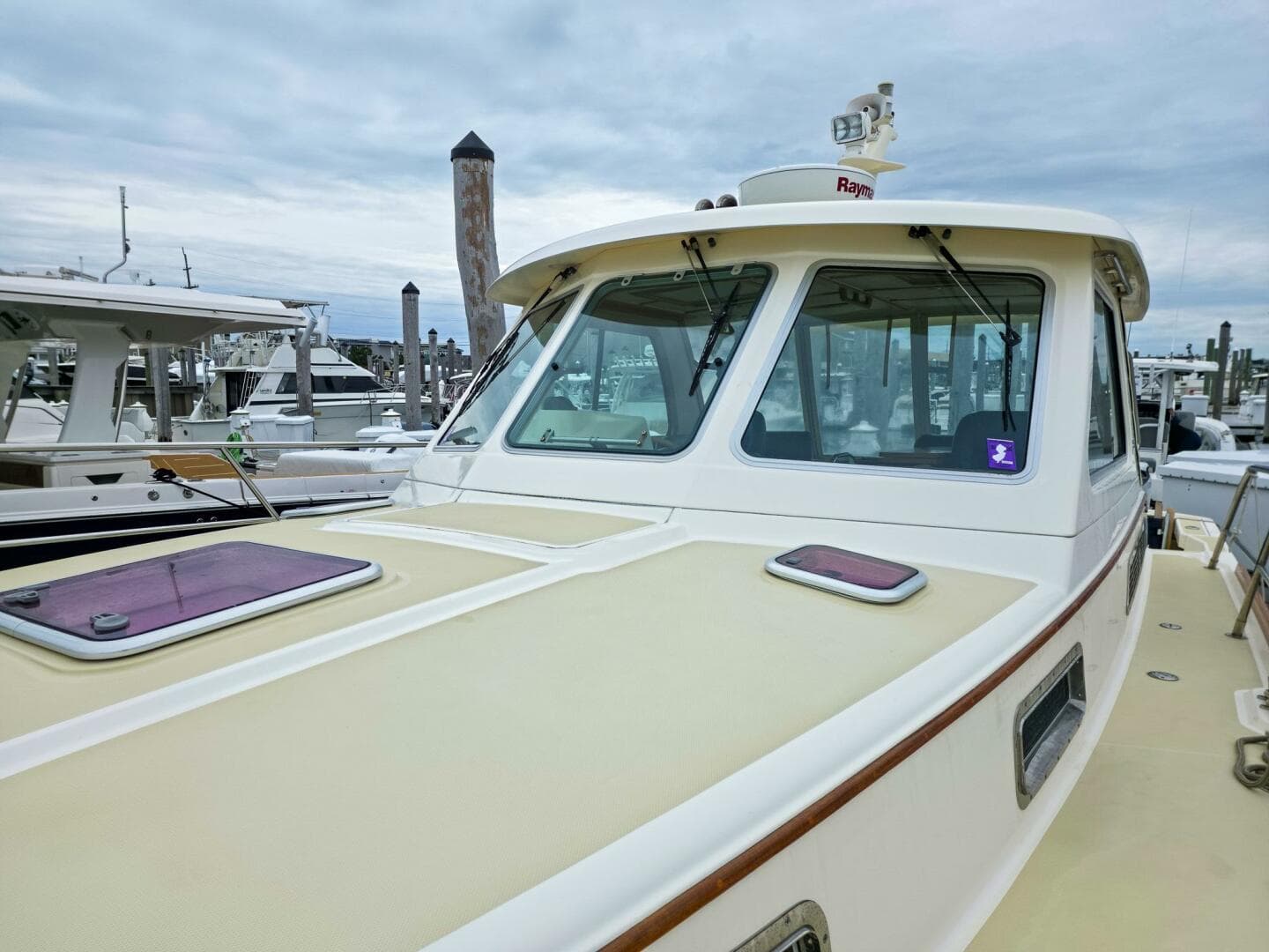 2008 Sabre 34 Express