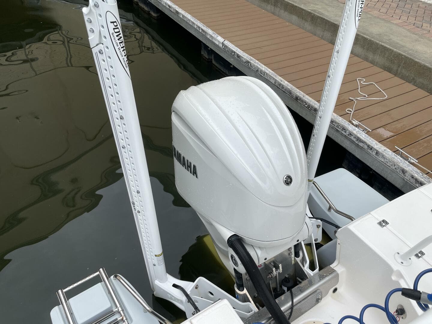 2022 Robalo Cayman 246 SD