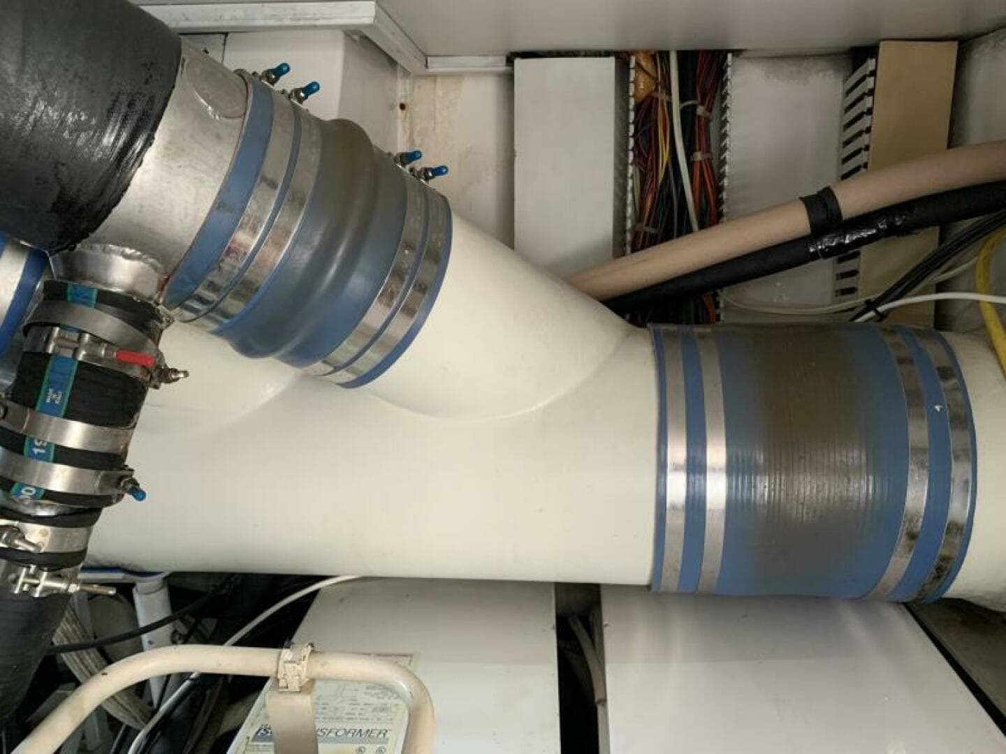 2000 Viking 50 Convertible Sportfish