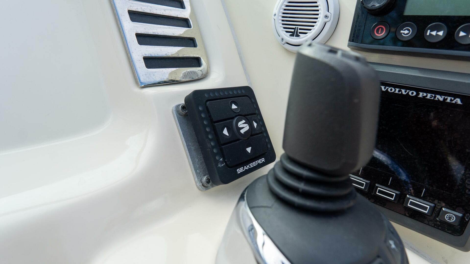 2017 Chris-Craft Corsair Heritage Edition