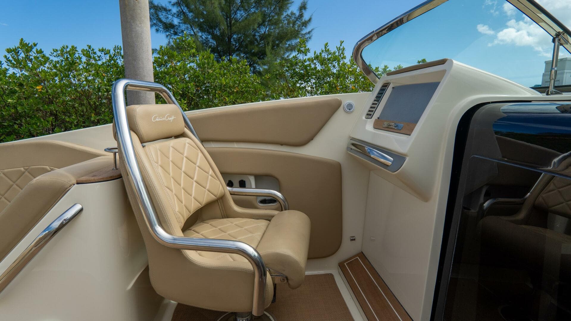 2017 Chris-Craft Corsair Heritage Edition