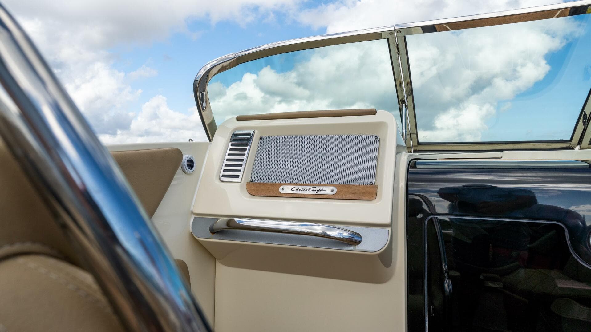 2017 Chris-Craft Corsair Heritage Edition