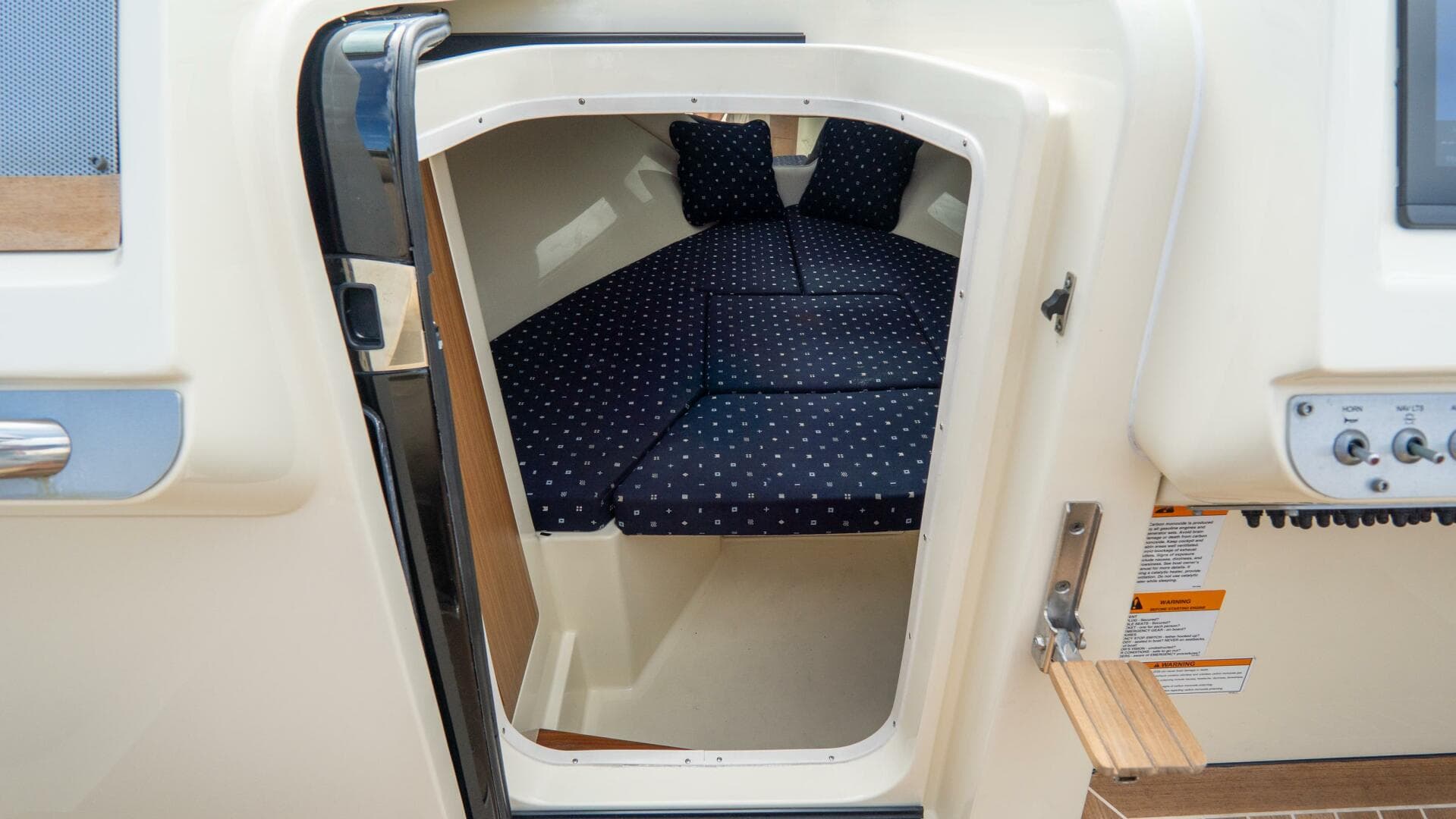 2017 Chris-Craft Corsair Heritage Edition