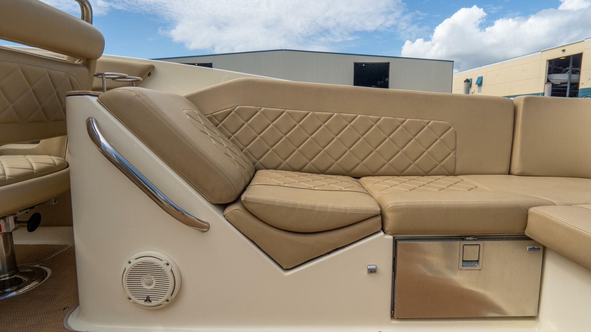 2017 Chris-Craft Corsair Heritage Edition