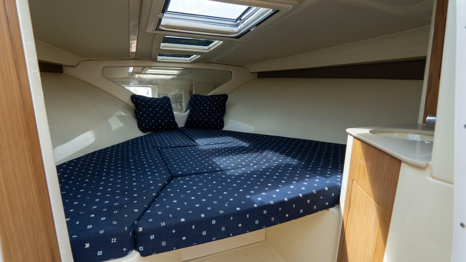 2017 Chris-Craft Corsair Heritage Edition