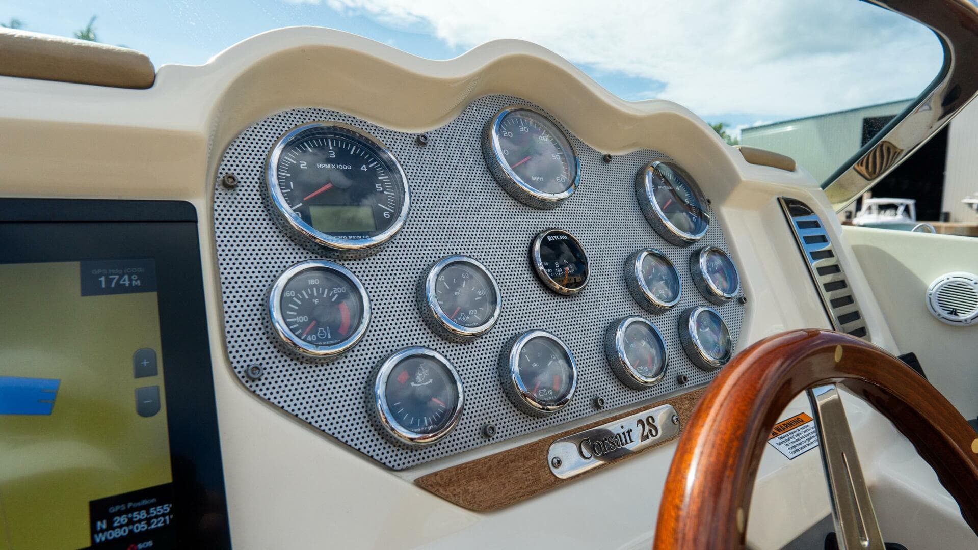 2017 Chris-Craft Corsair Heritage Edition