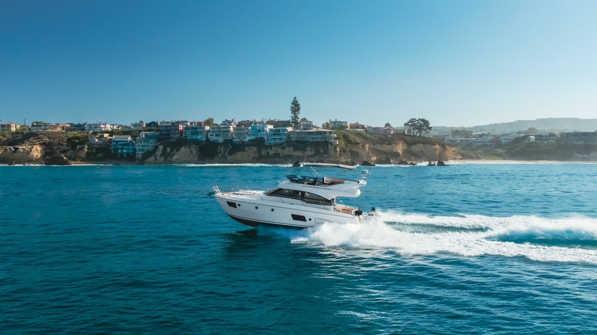 2019 Bavaria Virtess 420