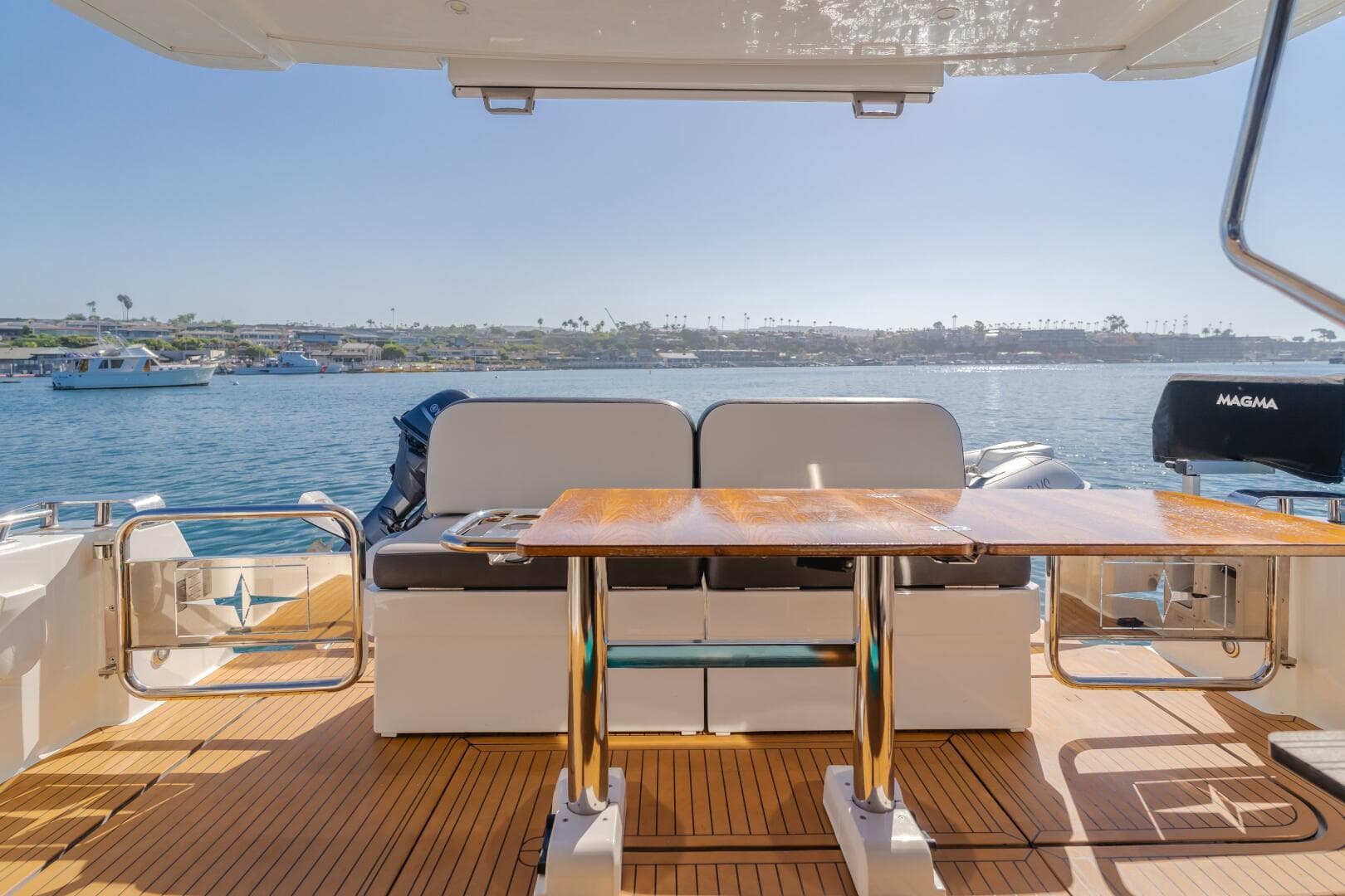 2019 Bavaria Virtess 420