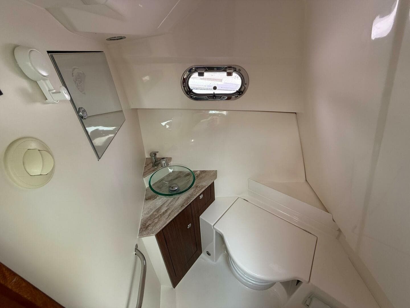 2017 Pursuit OS 325 Offshore