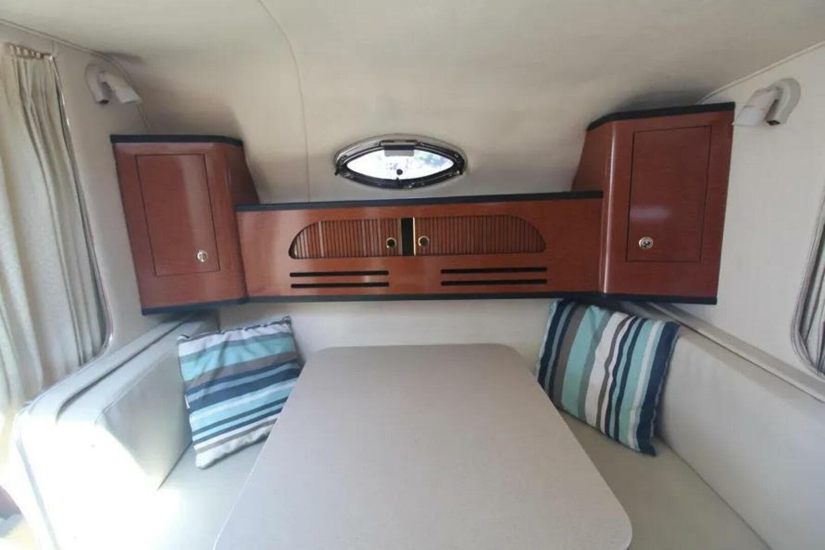 2004 Sea Ray 280 Sundancer