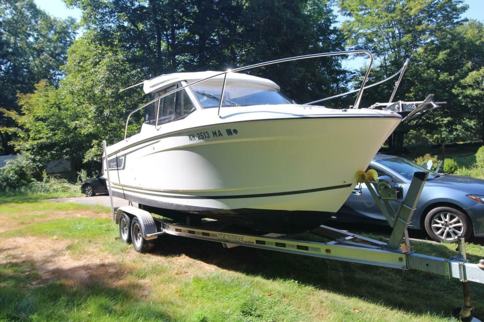 2017 Jeanneau NC Sport 695