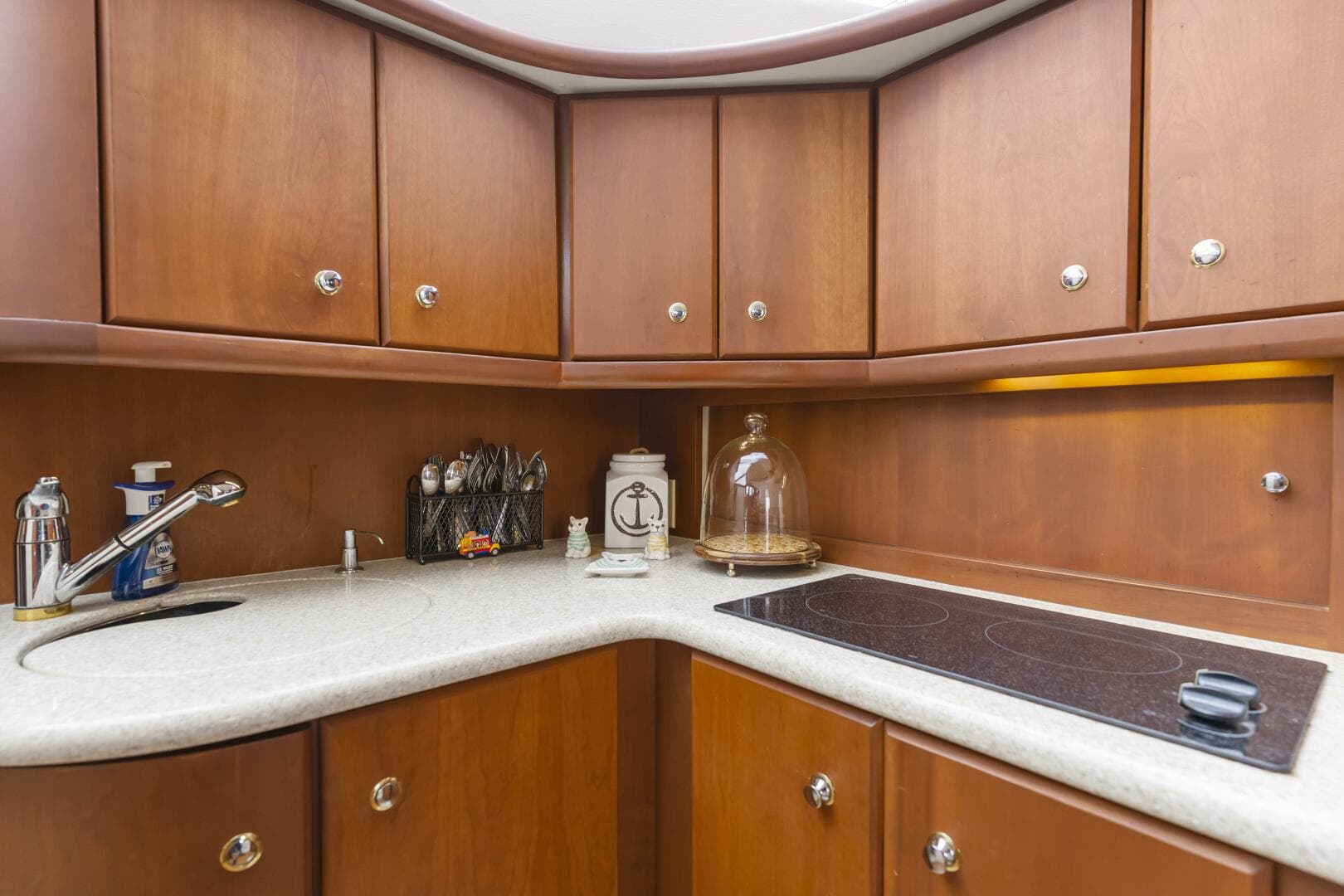 2005 Silverton 34 Convertible