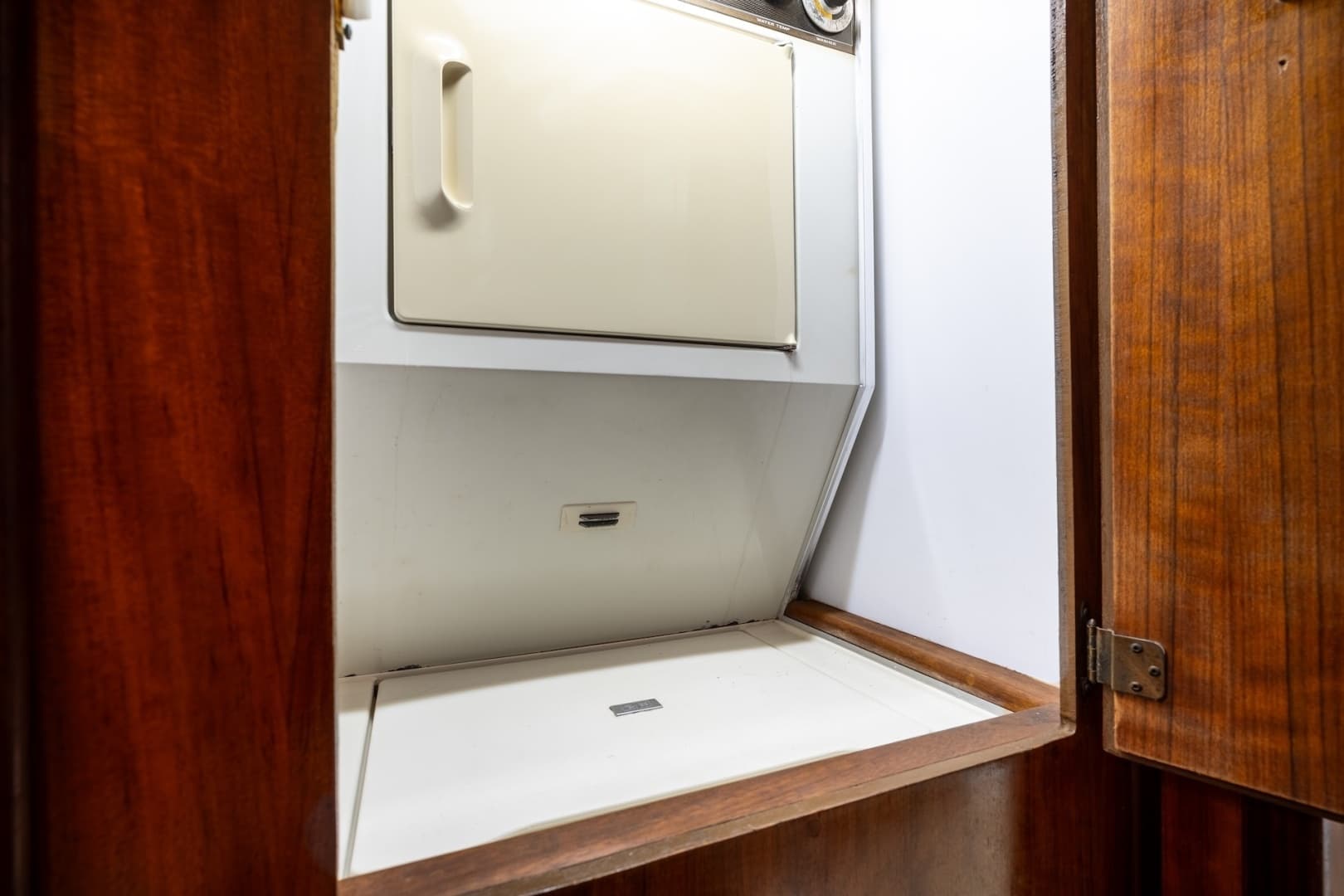 1978 Hatteras 53 Yacht Fisherman