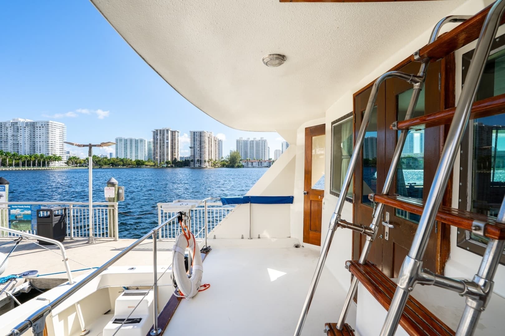 1978 Hatteras 53 Yacht Fisherman