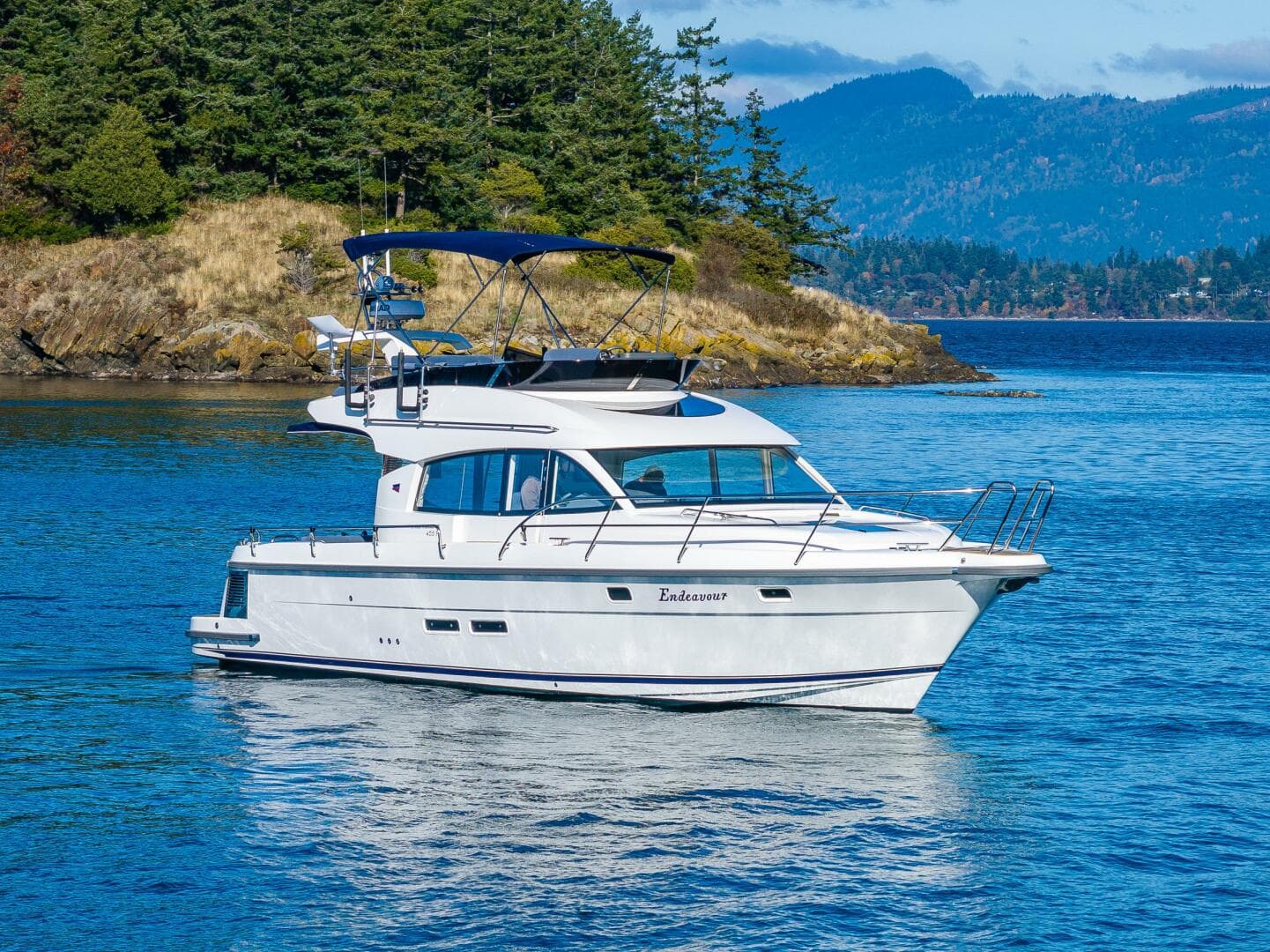 2023 Nimbus 405 Flybridge