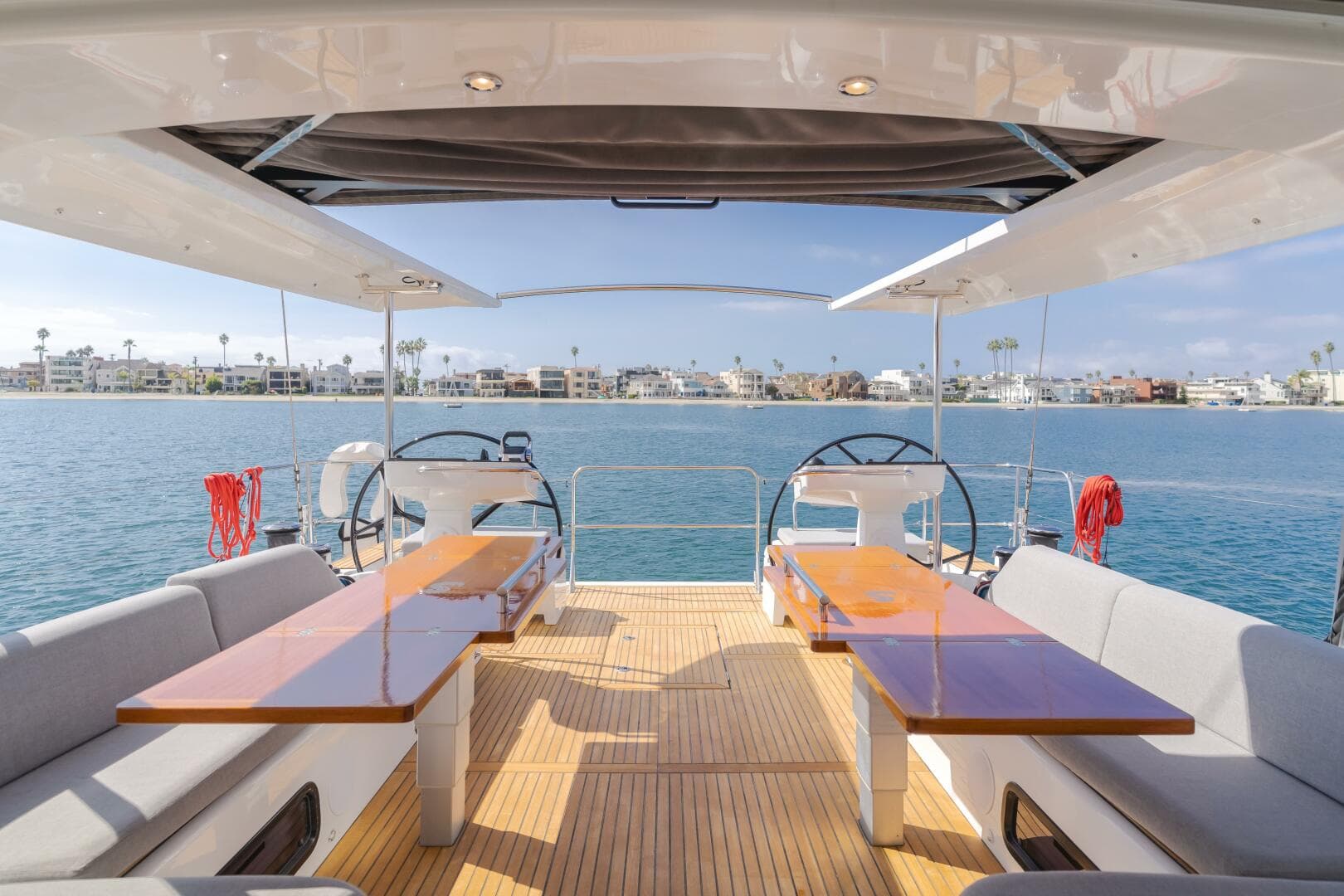 2023 Beneteau Oceanis Yacht 60