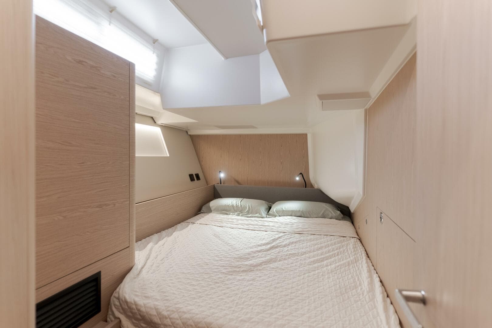 2023 Beneteau Oceanis Yacht 60