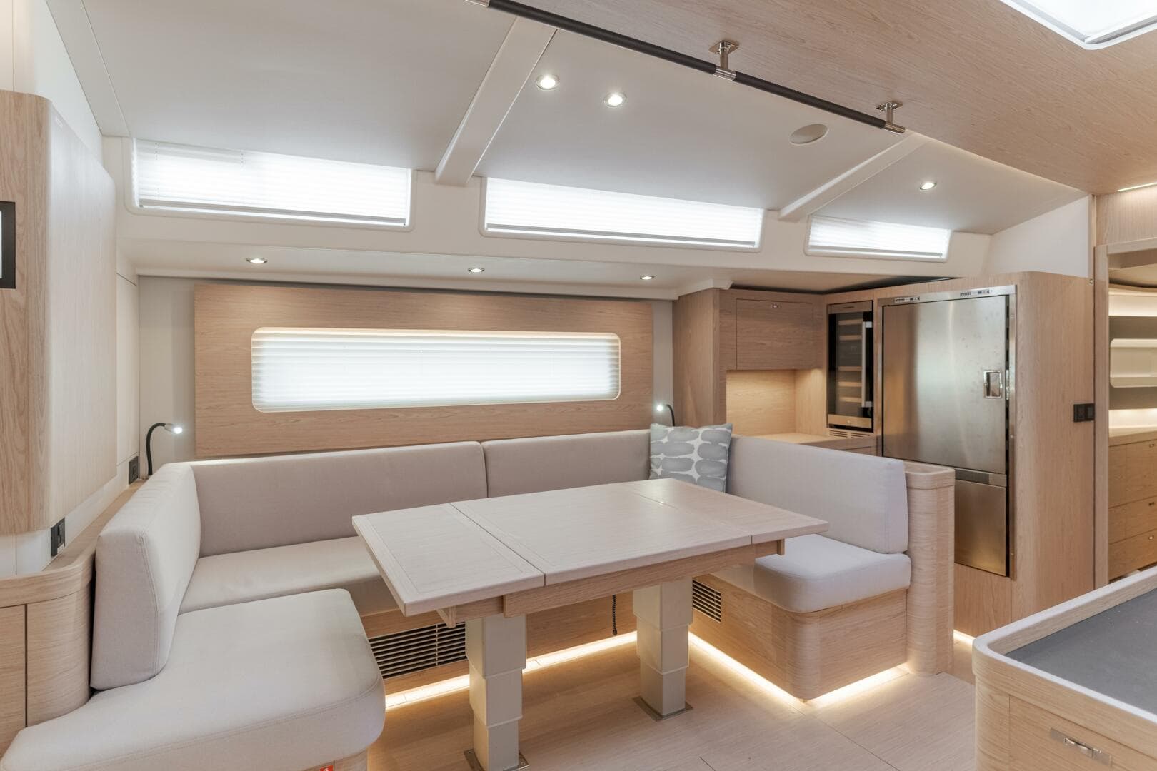 2023 Beneteau Oceanis Yacht 60