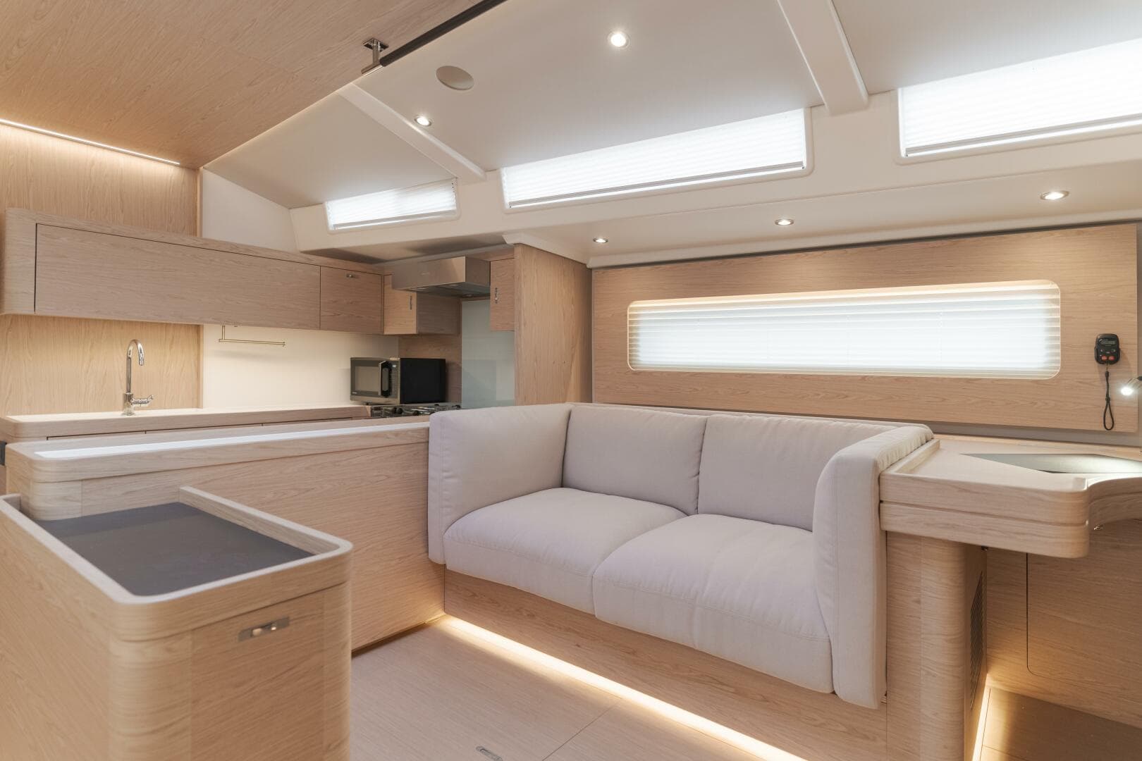 2023 Beneteau Oceanis Yacht 60