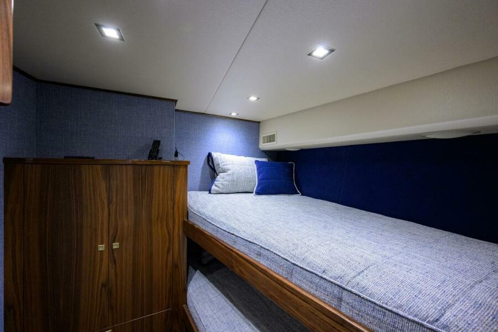 Viking 80 - KEMOSABE - Mid Starboard Stateroom