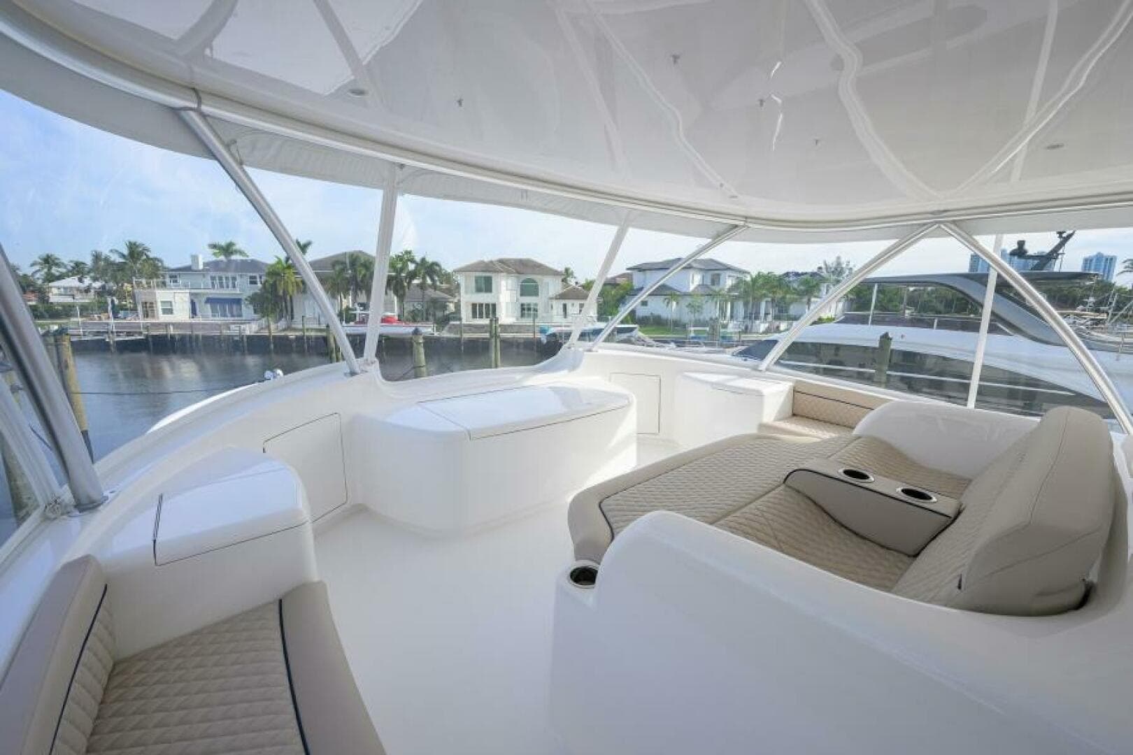 Viking 80 - KEMOSABE - Flybridge