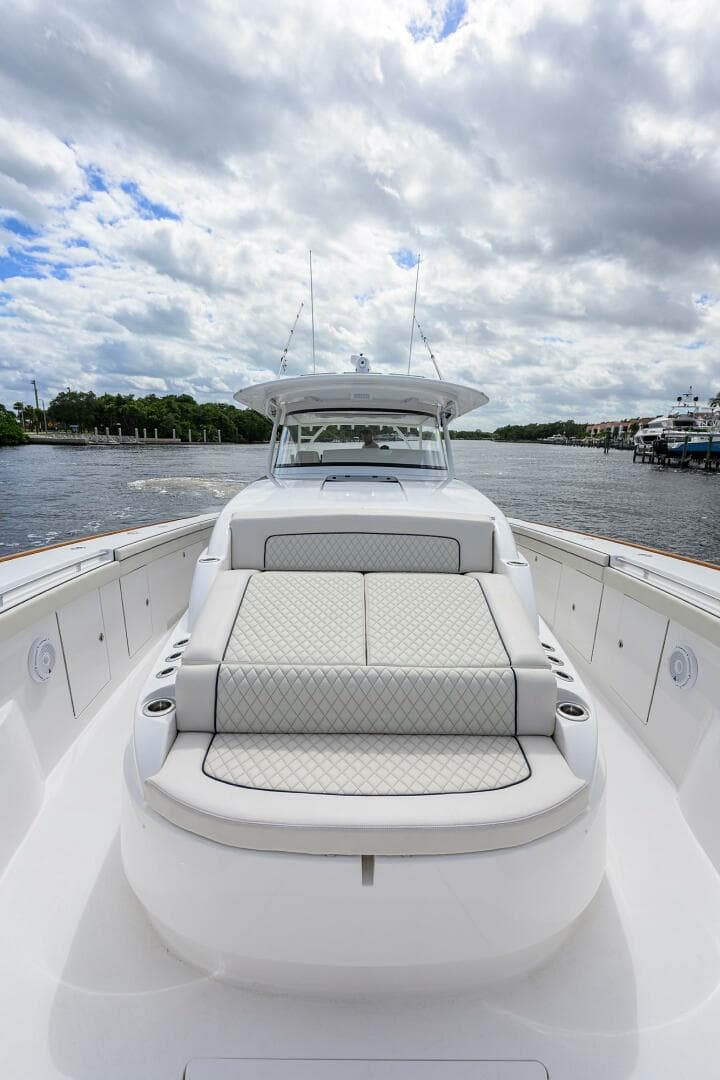 Valhalla 55 - LITTLE KEMOSABE - Forward Seating