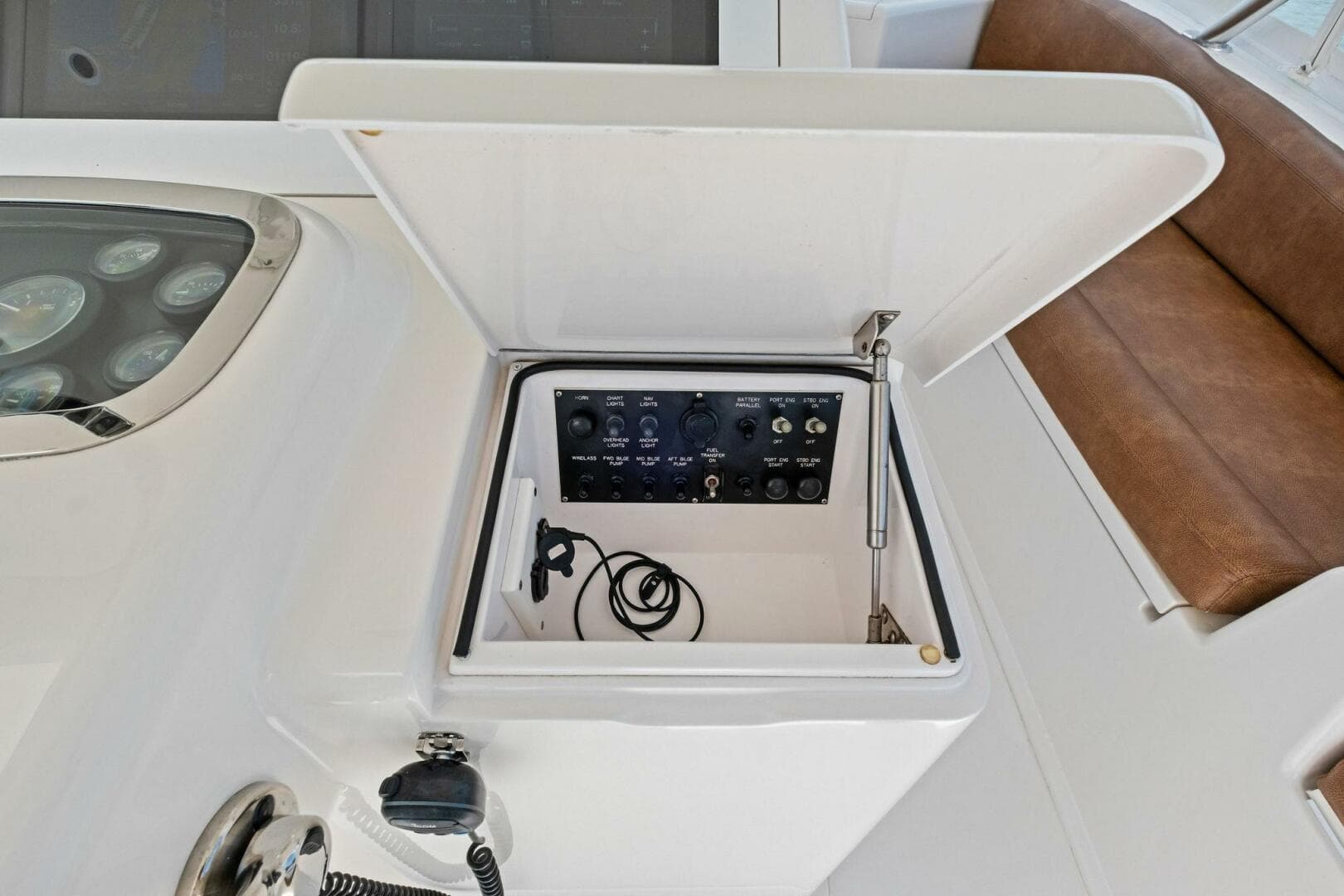 2006 Viking 56 Convertible SUMMER SALT