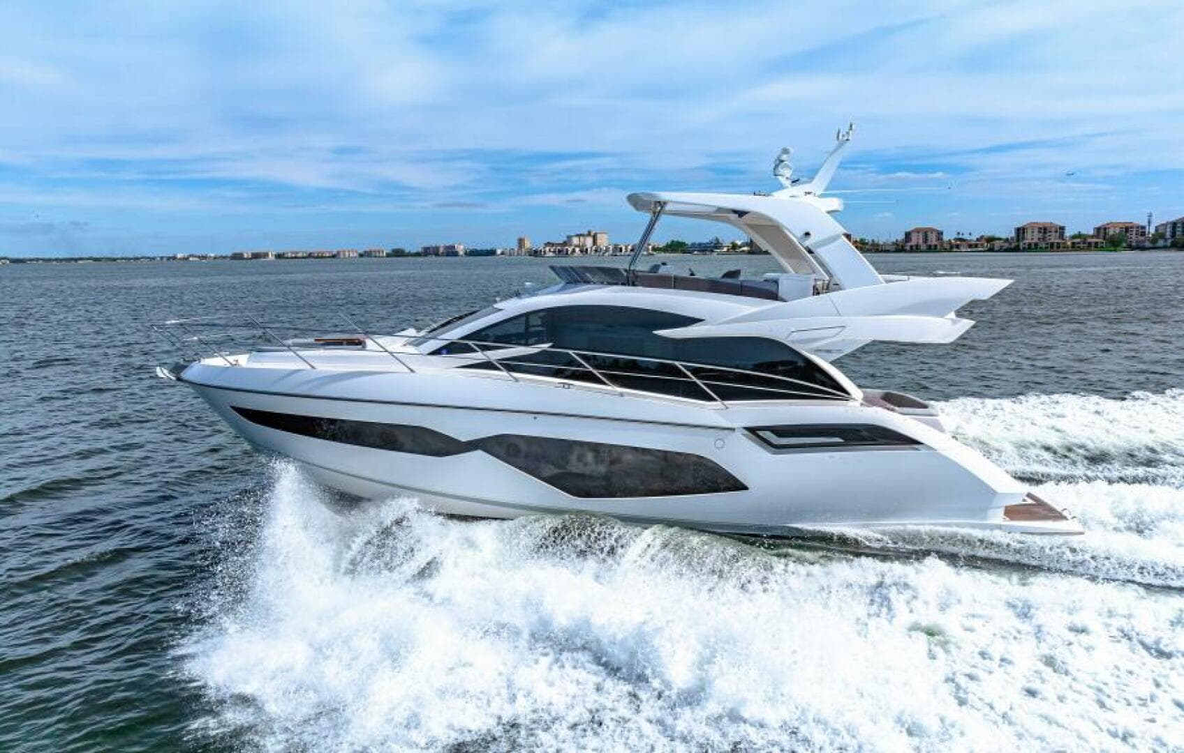 2021 Sunseeker Manhattan 55